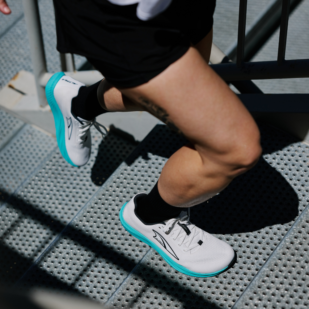 Altra Escalante 4 Womens White/Green