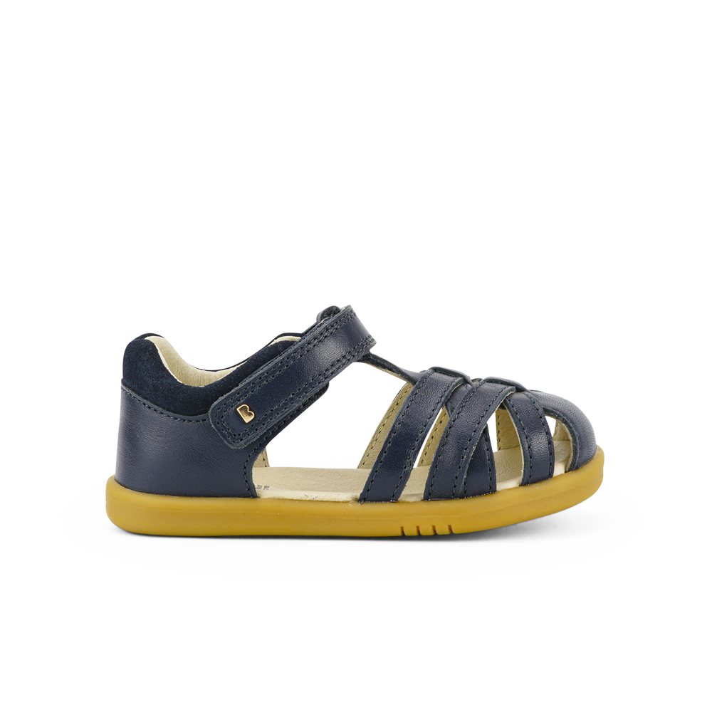 Bobux I-walk range helps children to walk, run and play comfortably, designed to enable confident and secure movement. The shoes carry them on this journey with breathable, durable and flexible materials. Learning to move faster, stop quickly, jump & change direction requires more support.