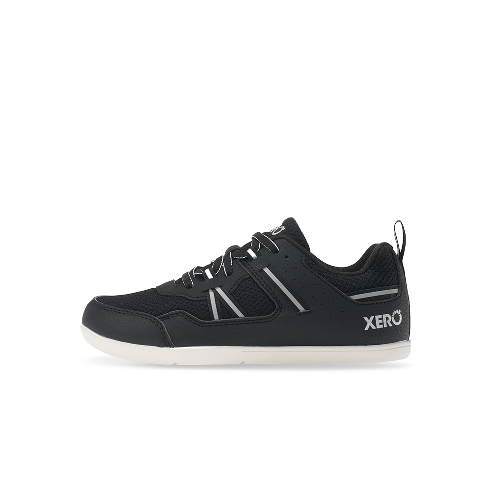 Xero Prio Youth Black/White