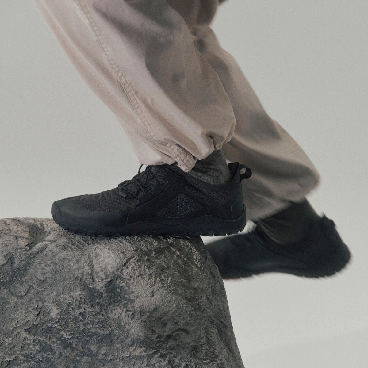 Vivobarefoot Primus Trail Knit FG Womens Obsidian