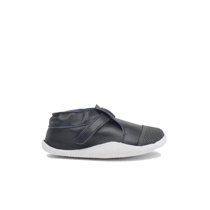 Shop online | Free shipping over $150 in Australia & New Zealand | Bobux Step Up is suitable for first walkers, made from fast-drying leather, unlined at the front to optimise the quick-dry effect, lined at the heel to keep growing feet comfortable. The shoes carry them on this journey with breathable, durable and flexible materials.