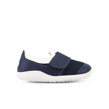 Bobux I-walk range helps children to walk, run and play comfortably, designed to enable confident and secure movement. The shoes carry them on this journey with breathable, durable and flexible materials. Learning to move faster, stop quickly, jump & change direction requires more support.