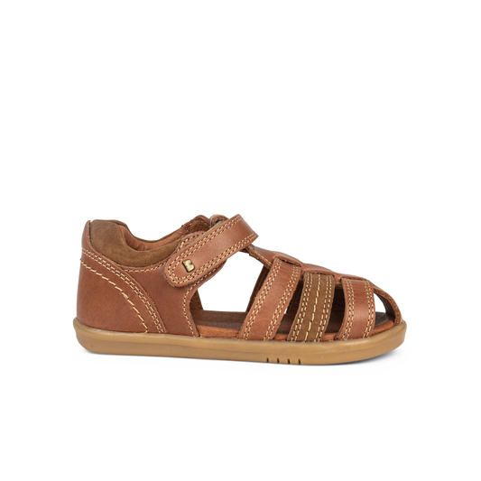 Shop online | Free shipping over $150 in Australia & New Zealand | Bobux I-walk range helps children to walk, run and play comfortably, designed to enable confident and secure movement. The shoes carry them on this journey with breathable, durable and flexible materials. Learning to move faster, stop quickly, jump & change direction requires more support.